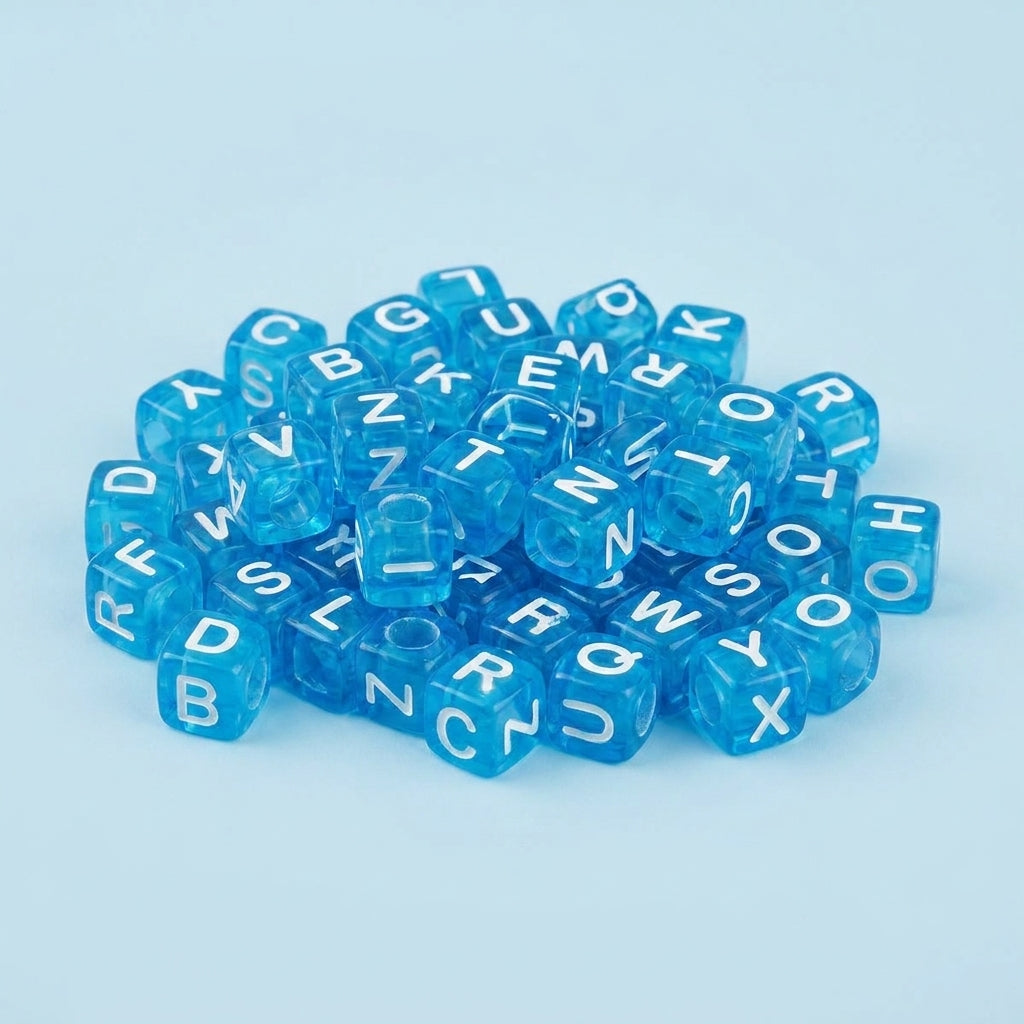 Perles cubes lettres bleues