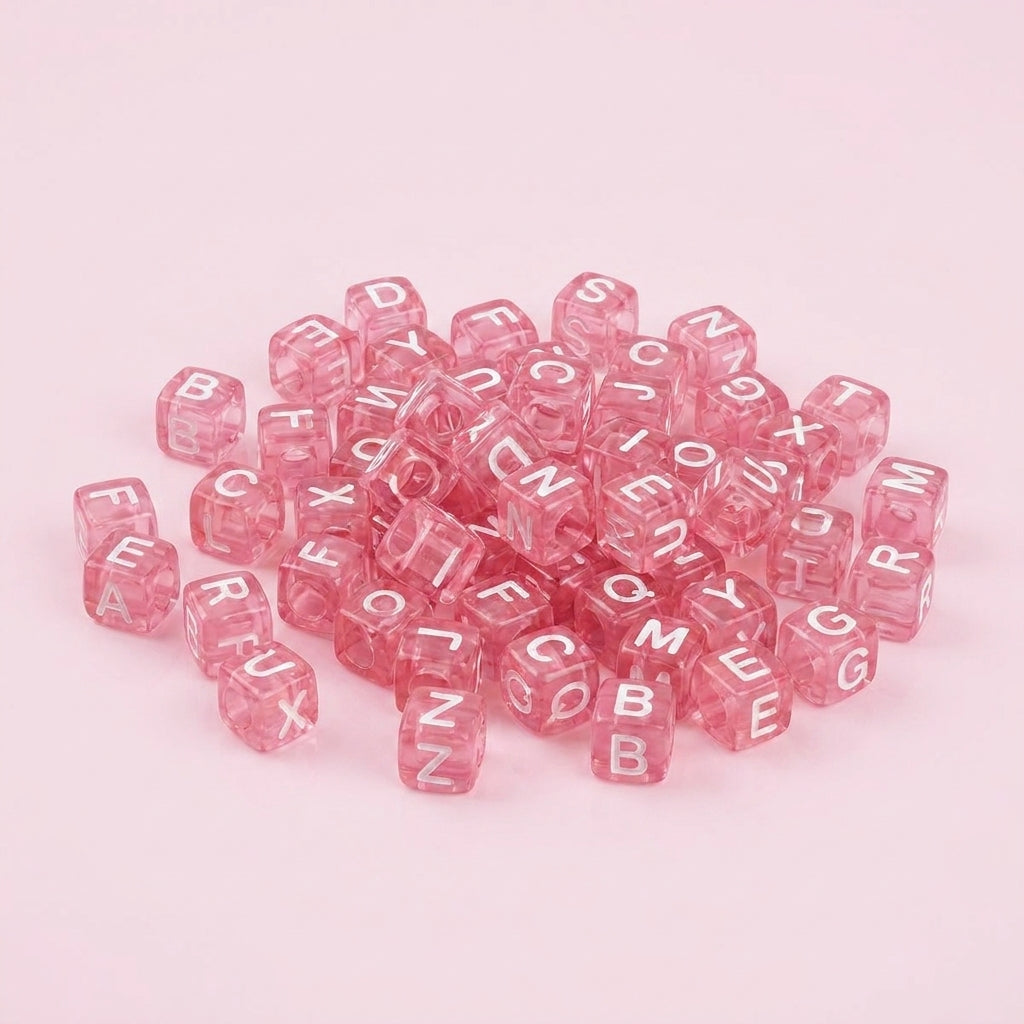 Perles cubes lettres roses